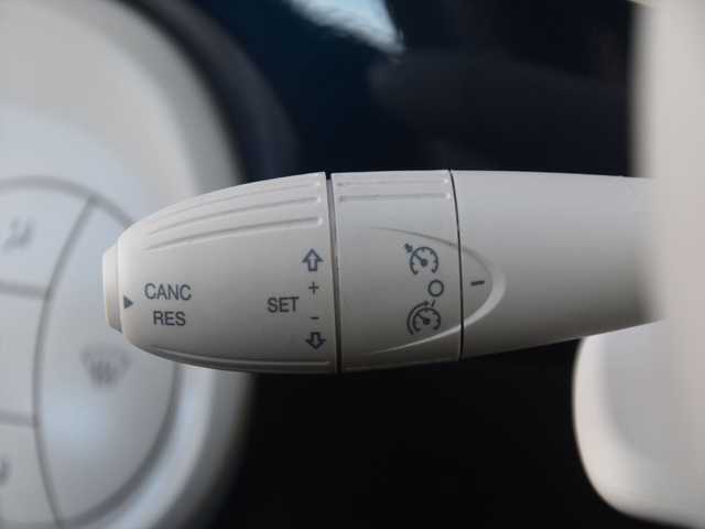 フィアット フィアット ５００ グランデ ブル 和歌山県 2024(令6)年 1万km 青 限定３５０台　/専用インパネ　/純正１６ＡＷ　/ワンオーナー　/ガラスルーフ/ディスプレイオーディオ　/ＡｐｐｌｅＣａｒ　Ｐｌａｙ　　/ミラー型Ｂカメラ　/クルーズコントロール　/前後ドラレコ　/スペアキー