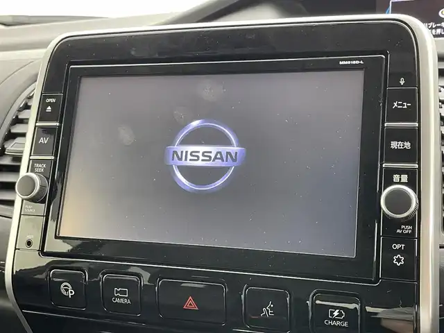 日産 セレナ e－パワー ハイウェイスター V 岡山県 2019(平31)年 4.9万km ダイヤモンドブラック 社外フリップダウンモニター/アラウンドビューモニター/エマージェンシーブレーキ/クルーズコントロール/ビルトインETC/シートヒーター/ステアリングヒーター/LEDヘッドライト/セーフティーパック/純正9インチナビ/両側電動スライドドア