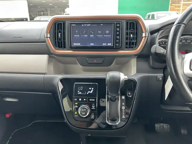 トヨタ パッソ モーダ　Gパッケージ 島根県 2018(平30)年 3.4万km ブラックマイカメタリック/パールホワイト2トーン 純正SDナビ/フルセグTV/Bluetoothオーディオ/DVD再生/全方位/バックカメラ/純正ドライブレコーダー/純正LEDヘッドライト/前後コーナーセンサー/オートライト/ハイビーム/衝突被害軽減システム/スマートキー/プッシュスタート/ハーフレザーシート/純正15インチアルミホイール/純正フロアマット/ドアバイザー