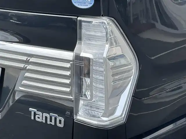 ダイハツ タント カスタム X 佐賀県 2018(平30)年 6.5万km ブラックマイカメタリック （株)IDOMが運営する【じしゃロン佐賀店】の自社ローン専用車両になります。/こちらは現金またはオートローンご利用時の価格です。自社ローンご希望の方は別途その旨お申付け下さい/禁煙車/社外ナビ/　　フルセグ/CD/DVD/BT/左側パワースライド/LEDオートライト/Fフォグ/シートヒーター/純正14インチアルミホイール/アイドリングストップ/オートエアコン/スマートキー