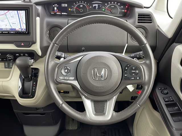 ホンダ Ｎ ＢＯＸ G L ターボ ホンダセンシング 新潟県 2020(令2)年 5.4万km ルナシルバーM ４WD/ホンダセンシング/社外メモリナビ/　　AM/FM/BT/SD/iPod/バックモニター/両側パワースライドドア/アダプティブクルーズコントロール/LEDオートライト/前席シートヒーター/ミラーヒーター/USBポート/ドライブレコーダー/後席サンシェード/スペアキー/スマートキー/ETC