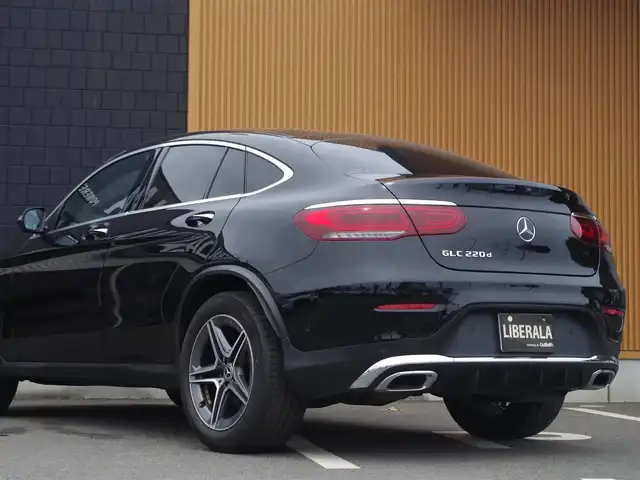 メルセデス・ベンツ ＧＬＣ２２０ d 4マチック クーペ AMGライン 埼玉県 2020(令2)年 5.3万km オブシディアンブラック ブラックハーフレザーシート /アダプティブクルーズコントロール /レーダーセーフティパッケージ /パークセンサー /ブラインドスポットモニター/全周囲カメラ/純正ナビ /ドラレコ /ETC /フルセグTV/GPSレーダー探知機 /シートヒーター/エアサス/シートポジションメモリー機能