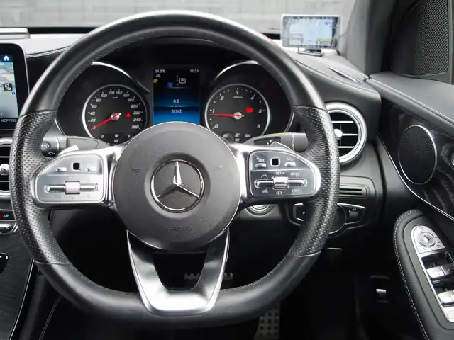 メルセデス・ベンツ ＧＬＣ２２０ d 4マチック クーペ AMGライン 埼玉県 2020(令2)年 5.3万km オブシディアンブラック ブラックハーフレザーシート /アダプティブクルーズコントロール /レーダーセーフティパッケージ /パークセンサー /ブラインドスポットモニター/全周囲カメラ/純正ナビ /ドラレコ /ETC /フルセグTV/GPSレーダー探知機 /シートヒーター/エアサス/シートポジションメモリー機能