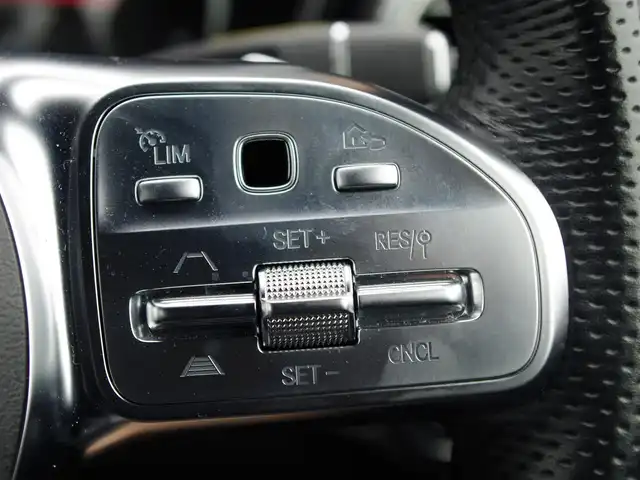 メルセデス・ベンツ ＧＬＣ２２０ d 4マチック クーペ AMGライン 埼玉県 2020(令2)年 5.3万km オブシディアンブラック ブラックハーフレザーシート /アダプティブクルーズコントロール /レーダーセーフティパッケージ /パークセンサー /ブラインドスポットモニター/全周囲カメラ/純正ナビ /ドラレコ /ETC /フルセグTV/GPSレーダー探知機 /シートヒーター/エアサス/シートポジションメモリー機能