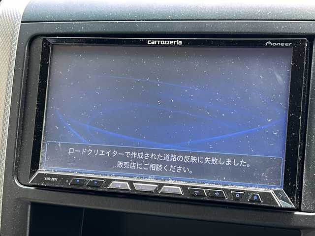 トヨタ ヴェルファイア ハイブリット X 茨城県 2012(平24)年 11.8万km ホワイトパールクリスタルシャイン 社外ナビ　/フルセグTV　/CD/DVD再生　/バックカメラ　/ETC/アルパインフリップダウンモニター　/オットマン　/ウォークスルー/クルーズコントロール/コーナーセンサー/両側パワースライドドア/純正アルミホイール　/社外フロアマット