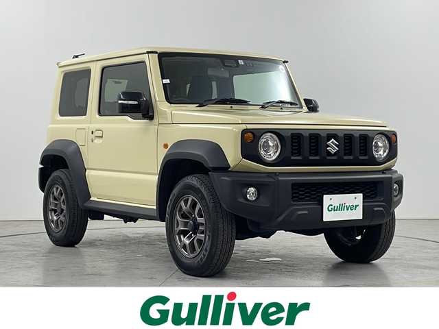 スズキ ジムニー シエラ JC 道央・札幌 2023(令5)年 3.5万km シフォンアイボリーM ・４WD / ターボ/・スズキセーフティサポート/・デュアルカメラブレーキサポート/・誤発進抑制機能/車線逸脱警報機能/・ふらつき警報機能/標識認識機能/・ハイビームアシスト/横滑り防止装置/・ヒルスタートアシスト/・社外ディスプレイオーディオ（FH-8500DVS）/・Bluetooth/CD/DVD/USB/・AndroidAuto/AppleCarPlay/・バックカメラ/・シートヒーター運転席/助手席/・LEDヘッドライト/オートライト/・スマートキー/・クルーズコントロール/・社外ドライブレコーダー前後/・盗難防止装置/・ダウンヒルアシスト/・ETC/・アイドリングストップ
