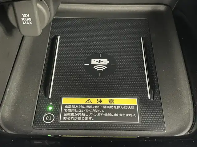 ホンダ ヴェゼル ハイブリッド e:HEV Z 岡山県 2021(令3)年 4.8万km プラチナホワイトパール ホンダコネクトディスプレイ/（Bluetooth/フルセグTV/Carplay/USB）/ハーフレザーシート/衝突軽減ブレーキ/レーダークルーズコントロール/ビルトインＥＴＣ２．０/ＬＥＤヘッドライト/シートヒーター/ステアリングヒーター/バックカメラ/オートハイビーム/置くだけ充電/コーナーセンサー/パドルシフト