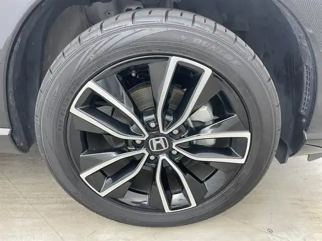 ホンダ ヴェゼル ハイブリッド e:HEV Z 岡山県 2021(令3)年 4.8万km プラチナホワイトパール ホンダコネクトディスプレイ/（Bluetooth/フルセグTV/Carplay/USB）/ハーフレザーシート/衝突軽減ブレーキ/レーダークルーズコントロール/ビルトインＥＴＣ２．０/ＬＥＤヘッドライト/シートヒーター/ステアリングヒーター/バックカメラ/オートハイビーム/置くだけ充電/コーナーセンサー/パドルシフト