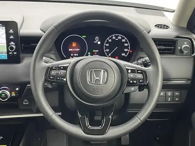 ホンダ ヴェゼル ハイブリッド e:HEV Z 岡山県 2021(令3)年 4.8万km プラチナホワイトパール ホンダコネクトディスプレイ/（Bluetooth/フルセグTV/Carplay/USB）/ハーフレザーシート/衝突軽減ブレーキ/レーダークルーズコントロール/ビルトインＥＴＣ２．０/ＬＥＤヘッドライト/シートヒーター/ステアリングヒーター/バックカメラ/オートハイビーム/置くだけ充電/コーナーセンサー/パドルシフト