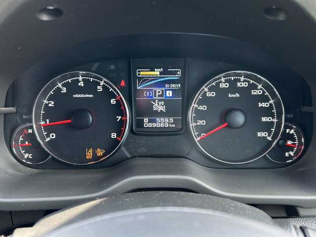 スバル レガシィ ツーリングワゴン 2．0GT DIT アイサイト 石川県 2013(平25)年 9万km サテンホワイトパール 純正ナビ（ＣＤ／ＨＤＤ／Ｂｌｕｅｔｏｏｔｈ）/フルセグ/ＥＴＣ　/クルーズコントロール（追従走行あり）　/レーンキープアシスト　/ダウンヒルアシスト/衝突軽減システム/横滑り防止/プッシュスタート　/バックカメラ　/本革ステアリング　/パドルシフト　/ｎａｎｏｅ　/４ＷＤ/オートライト