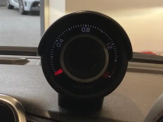 アバルト ５９５Ｃ ツーリズモ 熊本県 2021(令3)年 3.3万km パール ・キーレス/・電動キャンバストップ/・茶革シート/・純正ディスプレイオーディオ/　【Bluetooth・USB・AppleCarPlay・AndroidAuto】/・バックカメラ/・デジタルインナーミラー/・ドライブレコーダー(前後録画)/・HIDヘッドランプ/・フォグランプ/・純正マット/・保証書/取説