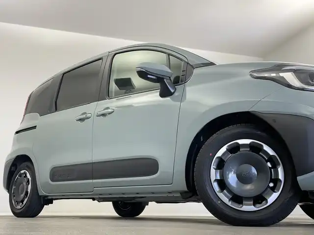 トヨタ シエンタ ハイブリッド Z 新潟県 2025(令7)年 0.1万km未満 アーバンカーキ 純正ディスプレイオーディオ/パノラミックビューモニター/両側パワースライドドア/トヨタセーフティセンス/PCS/レーダークルーズコントロール/LKA/オートハイビーム/ハンドルヒーター/シートヒーター/LEDヘッドライト/ETC