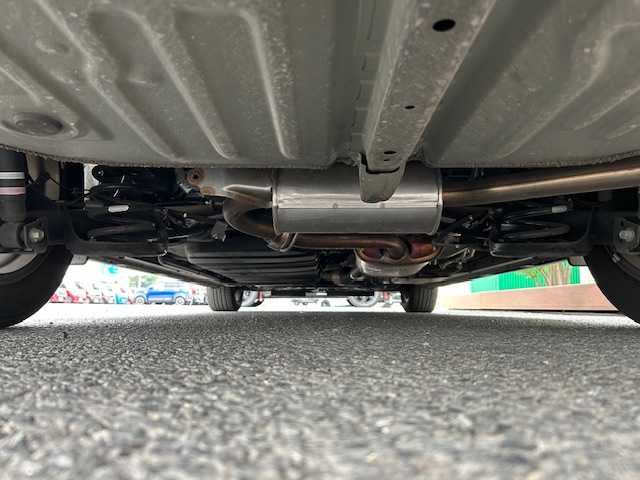 トヨタ ヴォクシー ZS 煌Ⅲ 茨城県 2020(令2)年 2.8万km ブラック 純正ＳＤナビ　/-BT/AM/FM/フルセグTV/CD/クルーズコントロール　/両側パワースライドドア　/ＥＴＣ　/ドライブレコーダー前後　/バックカメラ　/純正フリップダウンモニター　/コーナーセンサー前後　/ＬＥＤライト　/プッシュスタート/アイドリングストップ/純正16インチアルミホイール/純正フロアマット/パワーステアリング/パワーウィンドウ/禁煙車