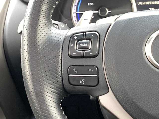 レクサス ＮＸ 300h Fスポーツ 佐賀県 2018(平30)年 8.3万km グラファイトブラックガラスフレーク パノラマルーフ/純正ナビ/バックカメラ/サイドカメラ/プリクラッシュセーフティ/レーンディパーチャーアラート/オートハイビーム/アダプティブクルーズコントロール/クリアランスソナー/レザーシート/シートヒーター/エアシート/メモリパワーシート/ステアリングヒーター/ステアリングリモコン/パドルシフト/パワーバックドア/ドライブレコーダー/ETC2.0/プッシュスタート/スマートキー/LEDヘッドライト/フォグライト/純正アルミホイール