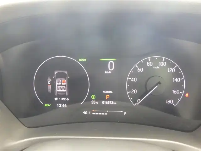 ホンダ ヴェゼル ハイブリッド e:HEV PLaY 千葉県 2021(令3)年 1.7万km プレミアムサンライトホワイトパール ホンダセンシング/・衝突軽減ブレーキ（CMBS）/・車線維持支援システム（LKAS）/・アダプティブクルーズコントロール（ACC）/・後方誤発進抑制機能/・誤発進抑制機能/・ブラインドスポットインフォメーション/サンルーフ/パワーバックドア/ハーフレザーシート/前席シートヒーター/9インチ純正コネクトナビ/地デジTV/【Bluetooth接続】/マルチビューカメラシステム/ドライブレコーダー（前後撮影）/ワイヤレス充電/ステアリングヒーター/ステアリングスイッチ/パドルシフト/ETC（2.0）/LEDヘッドライト/LEDフォグライト/コーナーセンサー/純正18インチアルミホイル/サイド/カーテンエアバッグ/Honda スマートキー
