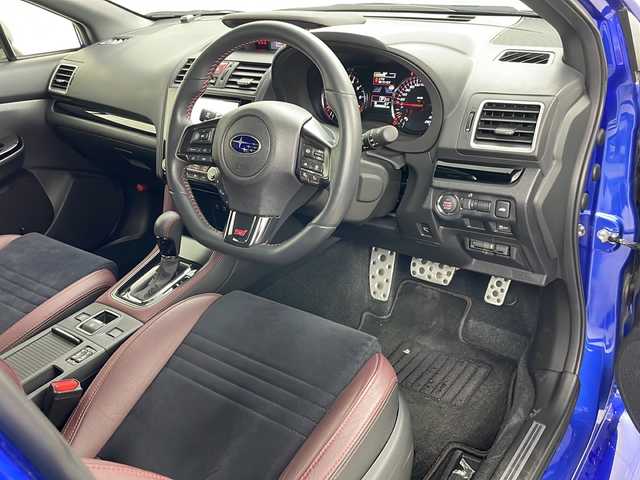 スバル ＷＲＸ Ｓ４ STIスポーツアイサイト 道央・札幌 2020(令2)年 3.9万km WRブルーパール ・4WD/・社外ナビ（AVIC-RL711）/&BT&CD&DVD&SD&フルセグTV/・バックサイドカメラ/・アイサイト/・レーダークルーズコントロール/・ブラインドスポットモニター/・SI-DRIVE/・前席純正レカロシート/・前席シートヒーター/・前席パワーシート/・パドルシフト/・ステアリングスイッチ/・ETC/・革巻きステアリング/・電動格納ミラー/・LEDヘッドライト/・オートライト/・プッシュスタート/・スマートキー/・スペアキー/・保証書/・取扱説明書