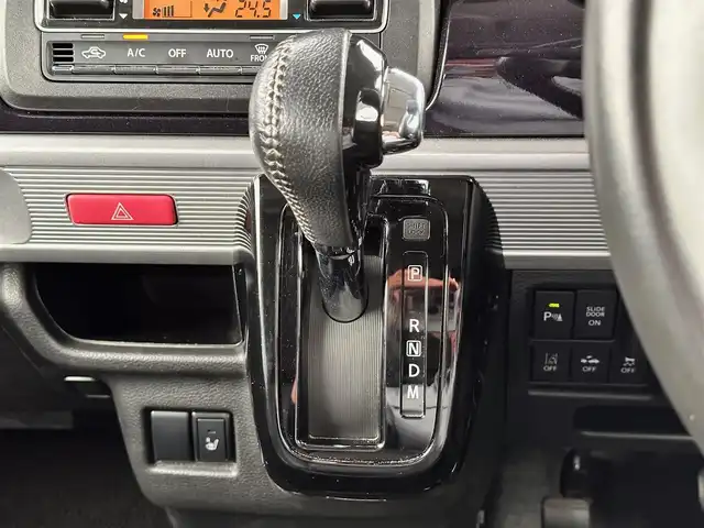 スズキ スペーシア カスタム HYBRID XS ターボ 宮城県 2022(令4)年 4.2万km インディゴブルーメタリック 全方位モニター付きメモリーナビゲーション/・全方位モニター用カメラ（フロント/サイド/リア）/・メモリーナビ/・9インチディスプレイ/・スズキコネクト/SOSボタン/・USBソケット/＝＝＝/ワンオーナー/セーフティサポート/・デュアルカメラブレーキサポート/・誤発進抑制機能/・車線逸脱警報機能/・ふらつき警報/・先行車発進お知らせ機能/・ハイビームアシスト/・アダプティブクルーズコントロール/・後退時ブレーキサポート/・後方誤発進抑制機能/・リアパーキングセンサー/・車線逸脱抑制機能/両側パワースライドドア/ハーフレザーシート/シートヒーター/パーソナルテーブル（後席左右）/革巻きステアリング/ステアリングスイッチ/パドルシフト/アイドリングストップ/LEDヘッドランプ/LEDフロントフォグランプ/オートライト/スマートキー＆プッシュスタート/スペアキー/電動格納ミラー/純正15インチAW（サマー）/純正フロアマット/ドアバイザー/W/サイド/カーテンエアバッグ