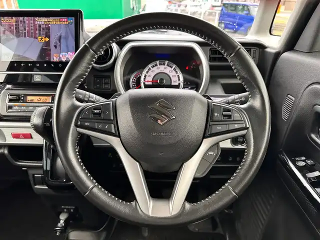 スズキ スペーシア カスタム HYBRID XS ターボ 宮城県 2022(令4)年 4.2万km インディゴブルーメタリック 全方位モニター付きメモリーナビゲーション/・全方位モニター用カメラ（フロント/サイド/リア）/・メモリーナビ/・9インチディスプレイ/・スズキコネクト/SOSボタン/・USBソケット/＝＝＝/ワンオーナー/セーフティサポート/・デュアルカメラブレーキサポート/・誤発進抑制機能/・車線逸脱警報機能/・ふらつき警報/・先行車発進お知らせ機能/・ハイビームアシスト/・アダプティブクルーズコントロール/・後退時ブレーキサポート/・後方誤発進抑制機能/・リアパーキングセンサー/・車線逸脱抑制機能/両側パワースライドドア/ハーフレザーシート/シートヒーター/パーソナルテーブル（後席左右）/革巻きステアリング/ステアリングスイッチ/パドルシフト/アイドリングストップ/LEDヘッドランプ/LEDフロントフォグランプ/オートライト/スマートキー＆プッシュスタート/スペアキー/電動格納ミラー/純正15インチAW（サマー）/純正フロアマット/ドアバイザー/W/サイド/カーテンエアバッグ