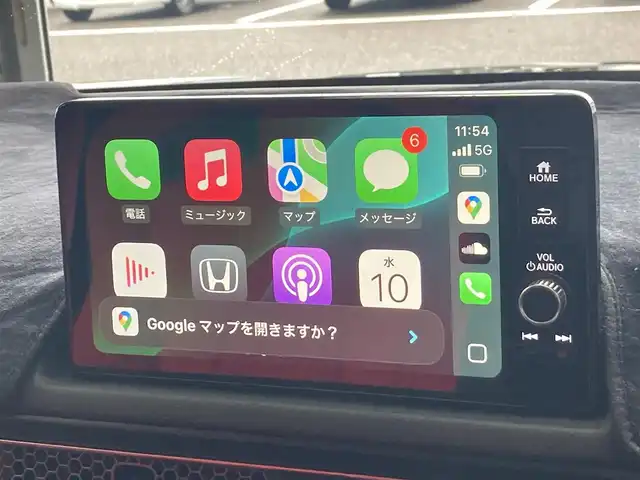 ホンダ シビック タイプR 島根県 2024(令6)年 1.1万km クリスタルブラックパール ワンオーナー /メーカーOPナビ(BT/フルセグ/AppleCarPlay)/ETC2.0/バックカメラ/衝突軽減ブレーキ/路外逸脱抑制機能/ブラインドスポットインフォメーション/踏み間違い衝突軽減システム/LEDヘッドライト/オートライト/無限レッドフロアマット/ホンダ純正ゴムマット積み込み/無限ドアハンドルプロテクター/OPシフトノブ/ディーラーOPパターンプロジェクター(TYPE Rロゴ)/ブラックミラーカバー積み込み/標準シフトノブ積み込み/取扱説明書/保証書/スペアキー×1