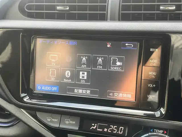 トヨタ アクア S 大分県 2016(平28)年 4.5万km ディープアメジストマイカメタリック 純正ＳＤナビ　/フルセグＴＶ　/ＤＶＤ再生　/Ｂｌｕｅｔｏｏｔｈ接続　/ＥＴＣ　/バックカメラ　/スマートキー　/プッシュスタート　/アイドリングストップ　/純正フロアマット