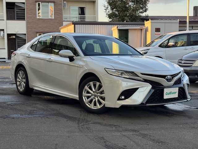 トヨタ カムリ WS 道東・釧路十勝 2020(令2)年 4.5万km プラチナホワイトパールマイカ ４WD/トヨタセーフティセンス/純正ナビ/USB/Miracast/Bluetooth/バックカメラ /レーダークルーズ/JBLサウンド/パドルシフト/ビルトインETC/オートライト/オートマチックハイビーム/フロントワイパーデアイサー/ミラーヒーター/革巻ステアリング/純正フォグランプ/ドアミラーウィンカー/社外AW付夏タイヤ積込
