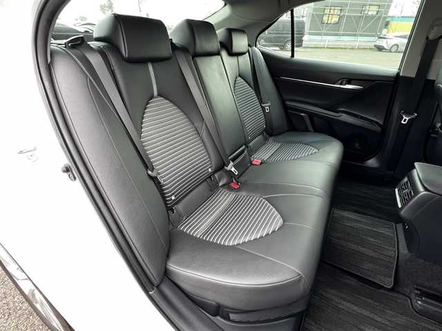 トヨタ カムリ WS 道央・札幌 2020(令2)年 4.5万km プラチナホワイトパールマイカ ４WD/寒冷地仕様/JBLサウンド/純正メーカーOPナビ/AM/FM/BT/トヨタセーフティセンス/衝突被害軽減ブレーキ/横滑り防止装置/レーダークルーズコントロール/レーンキープアシスト/クリアランスソナー/バックカメラ/ビルトインETC/アイドリングストップ/ECOMODE/SPORTMODE/D席パワーシート/ハーフレザーシート/革巻きステアリング/ステアリングリモコン/パドルシフト/電動パーキング/自動防眩ミラー/MTモード付AT/プッシュスタート/スマートキー/LEDヘッドライト/オートライト/オートマチックハイビーム/フォグランプ/電動格納ミラー/ヒーテッドドアミラー/ウィンカーミラー/純正フロアマット/ワイパーデアイサー