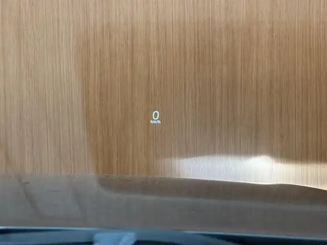 ボルボ Ｖ９０ クロスカントリー D4 AWD サマム 千葉県 2018(平30)年 5万km オニキスブラックP ＡＣＣ　/茶革シート　/ｈａｒｍａｎｋａｒｄｏｎサウンド　/ナビ　/ＴＶ　/３６０°　/ＨＵＤ　/シートＨ　/ベンチレーション　/ステアリングヒーター　/電動リアゲート　/ＬＥＤヘッドライト　/衝突軽減Ｂ　/ＢＳＭ　/ＬＫＡ