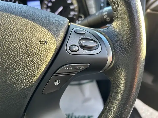 日産 フーガ 250GT 長崎県 2020(令2)年 7.7万km ブリリアントホワイトパール 〇純正８インチナビ/〇フルセグTV/〇バックカメラ/〇アラウンドビューモニター/〇ビルトインETC/〇ドライブレコーダー/〇後席モニター/〇インテリジェントクルーズコントロール/〇コーナーセンサー/〇運転支援システム/〇SRSエアバッグ/〇オートライト/〇LEDヘッドライト/〇LEDフロントフォグランプ/〇オートライト/〇革巻きステアリングホイール/〇フォレストエアコン/〇ブラックネオソフィール/ジャガード織物コンビシート/〇パワーシート/パワーオットマン/〇純正18インチアルミホイール/〇インテリジェントキー/〇禁煙車
