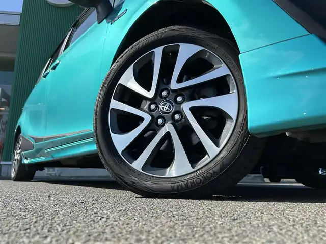 トヨタ シエンタ ハイブリッド G クエロ 宮城県 2020(令2)年 5.7万km ブラックマイカ/ラディアントグリーンメタリック 2トーン パノラミックビュー対応ナビレディパッケージ/・パノラミックビューモニター/・ステアリングスイッチ/・ドアミラーヒーター/寒冷地仕様/・デアイサー/・リアヒーターダクト/シートヒーター/ステアリングヒーター/16インチアルミホイール/＝＝＝/TRDエアロ/　（フロント・サイド・リア・アンダー）/ToyotaSafetySense/・プリクラッシュセーフティ/・レーンディパーチャーアラート/・オートマチックハイビーム/先行車発進告知機能/インテリジェントクリアランスソナー/ALPINEナビ/　【CD/DVD/SD/BT/iPod/USB/AM/FM】/ALPINEフリップダウンモニター/両側パワースライドドア/ハーフレザーシート/１００V充電/クルーズコントロール/ビルトインETC/社外前後ドライブレコーダー/LEDヘッドライト/LEDフォグライト/スマートキー/プッシュスタート/純正16インチアルミホイール/純正フロアマット/ダブルエアバッグ