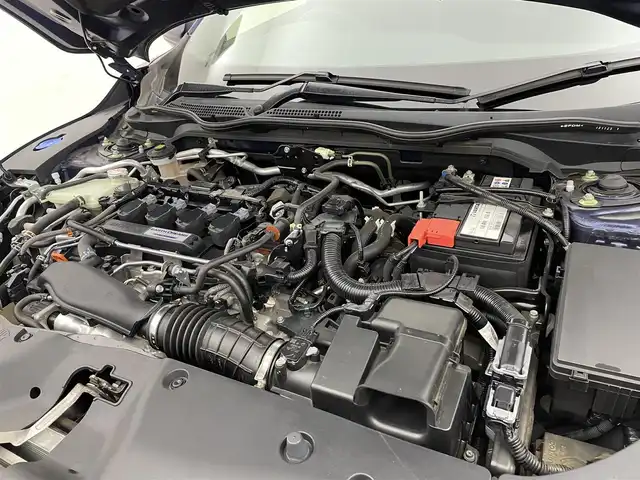 ホンダ シビック ハッチバック 宮城県 2020(令2)年 3.2万km オブシダンブルーパール ホンダセンシング　/ＨＫＳ２本出マフラー　/ブラックエンブレム　/ケンウッドナビＴＶ　/アダプティブクルーズコントロール/革コンビシート　/パワーシート　/ＬＥＤヘッドライト/オートハイビーム/追突軽減ブレーキ〈CMBS〉/路外逸脱抑制機能/ＥＴＣ２．０　/シートヒーター　/禁煙車