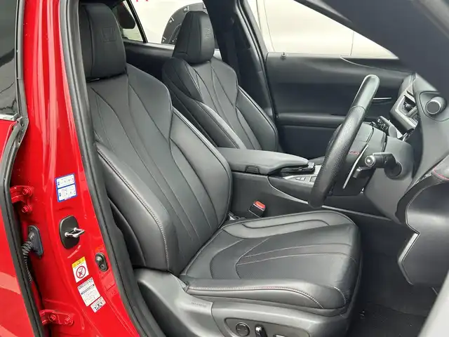 レクサス ＵＸ 250h Fスポーツ 愛媛県 2019(令1)年 6.8万km マダーレッド メーカーオプション純正ナビ/BT/AM・FM/CD/DVD/フルセグTV/サンルーフ/ETC2.0/全方位カメラ/ドライブレコーダー/D席+N席パワーシート・シートヒーター/ステアリングヒーター/パドルシフト/フォグランプ/追従型クルーズコントロール/ブラインドスポットモニター/ヘッドアップディスプレイ/純正アルミホイール/純正フロアマット
