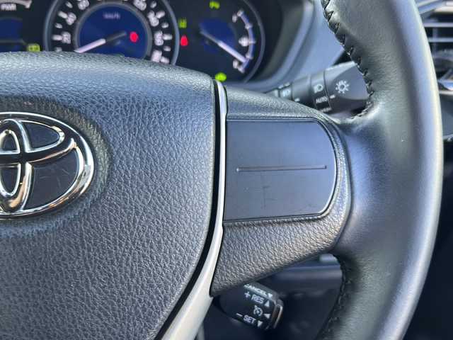 トヨタ ヴォクシー ハイブリッド ZS 煌Ⅱ 愛媛県 2020(令2)年 7.1万km ブラック 純正ナビ/Bluetooth/CD/DVD/USB/フルセグ/両側パワースライドドア/バックカメラ/ETC/クルーズコントロール/前席シートヒーター/純正フロアマット/純正16インチAW/アイドリングストップ/コーナーセンサー/オートライト/LEDヘッドライト/フォグランプ/保証書/取扱説明書