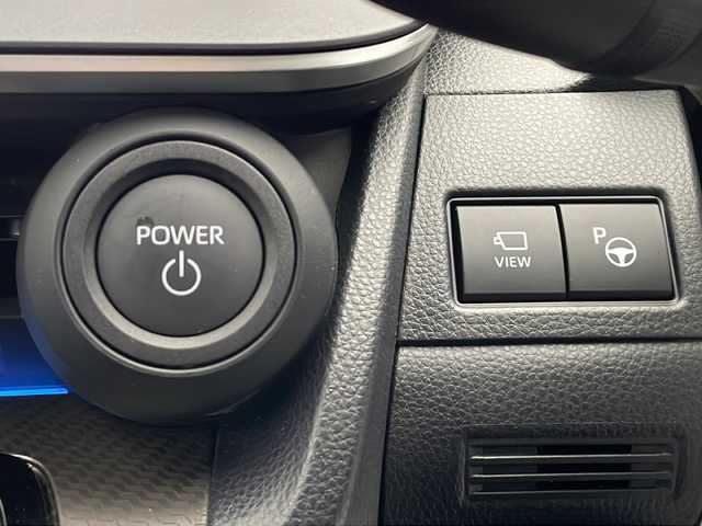 トヨタ プリウス Z 長野県 2024(令6)年 0.5万km アティチュードブラックマイカ 4WD/12.3インチディスプレイオーディオナビ/（フルセグ/Bluetooth/AppleCarPlay/AndroidAuto)/360°カメラ/ETC2.0/トヨタセーフティーセンス/・プリクラッシュブレーキ/・レーンキープアシスト/・レーンディパーチャーアラート/・プロアクティブドライビングアシスト/・リヤクロストラフィックアラート/・ブラインドスポットモニター/・前後コーナーセンサー/レーダークルーズコントロール/デジタルインナーミラー/前席シートヒーター/ステアリングヒーター/社外セキュリティ/ワイヤレス充電/電動リアゲート/メモリ付きパワーシート（運転席）/LEDヘッドライト/スマートキー