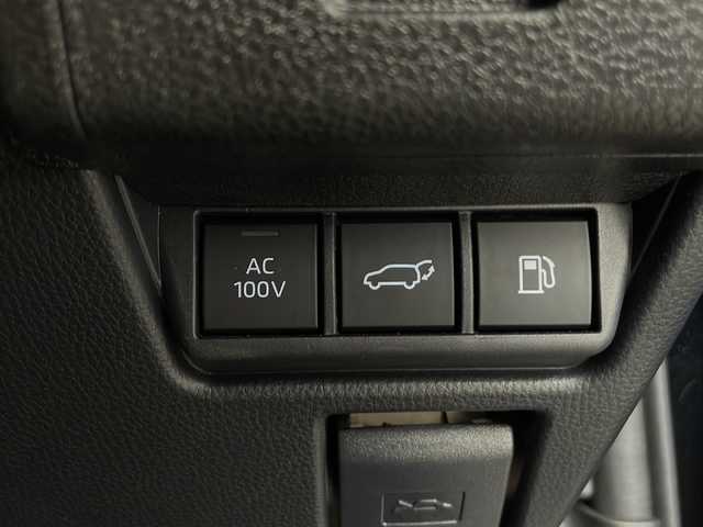 トヨタ プリウス Z 長野県 2024(令6)年 0.5万km アティチュードブラックマイカ 4WD/12.3インチディスプレイオーディオナビ/（フルセグ/Bluetooth/AppleCarPlay/AndroidAuto)/360°カメラ/ETC2.0/トヨタセーフティーセンス/・プリクラッシュブレーキ/・レーンキープアシスト/・レーンディパーチャーアラート/・プロアクティブドライビングアシスト/・リヤクロストラフィックアラート/・ブラインドスポットモニター/・前後コーナーセンサー/レーダークルーズコントロール/デジタルインナーミラー/前席シートヒーター/ステアリングヒーター/社外セキュリティ/ワイヤレス充電/電動リアゲート/メモリ付きパワーシート（運転席）/LEDヘッドライト/スマートキー