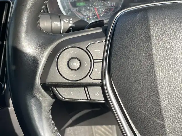 トヨタ クラウン ハイブリッド G 岡山県 2020(令2)年 12.4万km ブラック 登録時走行距離123489km/純正ナビ/フルセグTV(AM/FM/CD/DVD/Bluetooth)/全方位カメラ/ビルトインETC2.0/リヤコンフォートパッケージ/・電動リヤサンシェード/・リヤオートエアコン/トヨタセーフティセンス/・ブラインドスポットモニター/・レーダークルーズコントロール/・オートマチックハイビーム/・プリクラッシュセーフティ/・レーンディバーチャーアラート/・アドバンストパーク/横滑り防止装置/オートブレーキホールド/全席パワーシート/全席シートヒーター/D/N席ベンチレーション/ステアリングヒーター/本革シート/本革巻きステアリング/純正フロアマット/17インチ純正AW