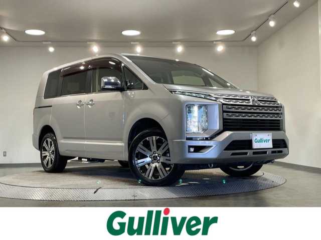 三菱 デリカＤ：５ P 愛知県 2019(平31)年 6.1万km スターリングシルバーM 純正10インチナビ/フリップダウンモニター/純正両側サイドステップ/キルティングレザーシート/衝突軽減ブレーキ/両側電動スライドドア/アラウンドビューモニター/レーダークルーズコントロール/100V電源/シートヒーター/LEDヘッドライト/ETC/ブラインドスポットモニター/パワーシート/電動リアゲート/フルセグTV/Bluetooth/レーンキープアシスト/オートハイビーム/プッシュスタート/USB接続/スマートキー/CD/DVD再生/アイドリングストップ/ミュージックサーバー/ミュージックプレイヤー接続/純正アルミホイール/オートライト/ディーゼル/ターボ/4WD/トランスファースイッチ/パドルシフト/ウィンカーミラー/電動格納ミラー/ドアバイザー/ISOFIX/ステアリングリモコン/横滑り防止装置/電動パーキングブレーキ/オートブレーキホールド