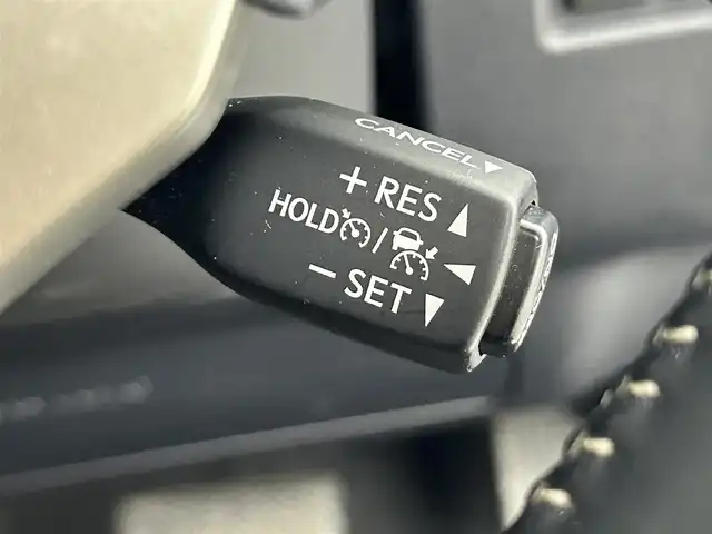 レクサス ＮＸ 300h バージョンL 道央・札幌 2019(平31)年 2.4万km ソニッククォーツ ・４WD/・純正ナビ/　CD/DVD/SD/USB/AUX/BT/フルセグTV/・サイド＆バックカメラ/・ビルトインETC2.0/・ドライブレコーダー前方（DRT-H68A）/・レクサスセーフティ/　PCS/LDA/PKSA/PKSB/・クリアランスソナー/・レーダークルーズコントロール/・オートブレーキホールド/・パドルシフト/・オートマチックハイビーム/・オートライト/・三眼LEDヘッドライト/・フロントフォグランプ/・レザーシート/・D席シートメモリー/・D+N席パワーシート/・D+N席シートヒーター＆ベンチレーション/・ステアリングヒーター/・nanoe付AAC/・パワーバックドア/・リアシート電動格納/・純正フロアマット/・プッシュスタート/・スマートキー/・スペアキー/・カードキー/・取/保