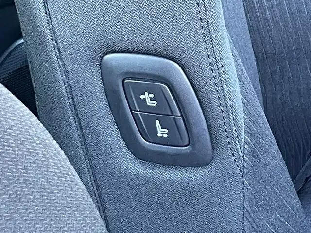 トヨタ クラウン ハイブリッド S Cパッケージ 滋賀県 2019(平31)年 2.1万km プレシャスガレナ 純正ナビ/【Bluetooth/フルセグTV/CD/DVD】/パノラミックビューモニター/パーキングアシスト/パーキングサポートブレーキ/ヘッドアップディスプレイ/ETC2.0/前後ドラレコ/トヨタセーフティセンス/・プリクラッシュセーフティ/・レーントレーシングアシスト/・レーダークルーズコントロール/・オートマチックハイビーム/・ロードサインアシスト/・先行車発進告知機能/ブラインドスポットモニター/リアクロストラフィックオートブレーキ/リアクロストラフィックアラート/パワーシート/シートヒーター/ステアリングヒーター/LEDヘッドライト/パドルシフト/純正アルミ積込（サマータイヤ付き）