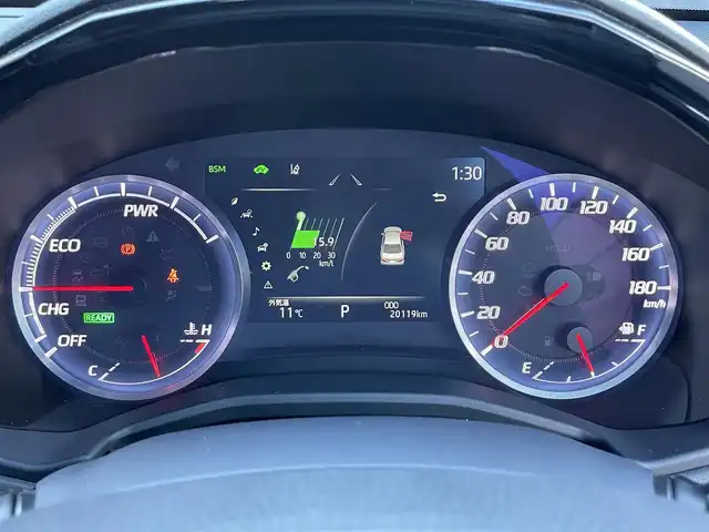 トヨタ クラウン ハイブリッド S Cパッケージ 滋賀県 2019(平31)年 2.1万km プレシャスガレナ 純正ナビ/【Bluetooth/フルセグTV/CD/DVD】/パノラミックビューモニター/パーキングアシスト/パーキングサポートブレーキ/ヘッドアップディスプレイ/ETC2.0/前後ドラレコ/トヨタセーフティセンス/・プリクラッシュセーフティ/・レーントレーシングアシスト/・レーダークルーズコントロール/・オートマチックハイビーム/・ロードサインアシスト/・先行車発進告知機能/ブラインドスポットモニター/リアクロストラフィックオートブレーキ/リアクロストラフィックアラート/パワーシート/シートヒーター/ステアリングヒーター/LEDヘッドライト/パドルシフト/純正アルミ積込（サマータイヤ付き）