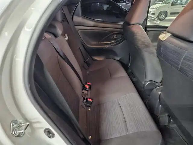 トヨタ ヤリス ハイブリッド Z 福岡県 2020(令2)年 7.9万km ホワイトパールクリスタルシャイン モデリスタエアロ(F/S/R)/モデリスタ15インチアルミホイール/パノラミックビューモニター/純正8型ディスプレイオーディオ/ビルトインETC/前後ドライブレコーダー/レーダークルーズコントロール/クリアランスソナー/セーフティセンス/・衝突被害軽減ブレーキ/・車線逸脱防止支援システム/・オートマチックハイビーム/・標識認識機能/・セカンダリーコリジョンブレーキ/フルLEDヘッドランプ/革巻きステアリング/上級ファブリックシート/前席シートヒーター/スマートキー/プッシュエンジンスタート/禁煙車