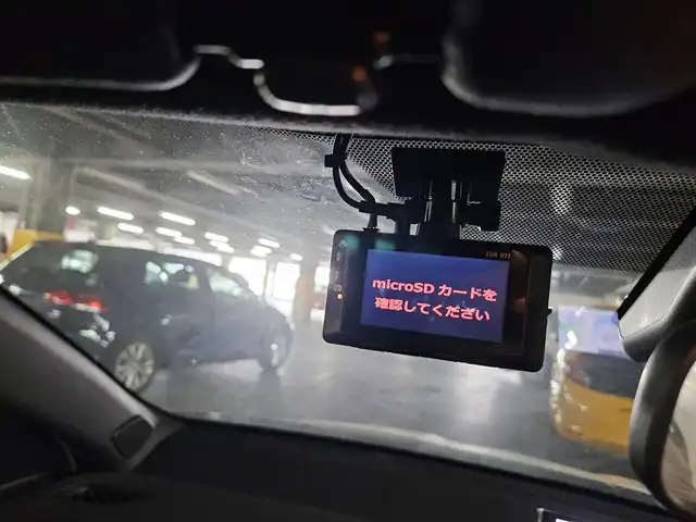 トヨタ ヤリス ハイブリッド Z 福岡県 2020(令2)年 7.9万km ホワイトパールクリスタルシャイン モデリスタエアロ(F/S/R)/モデリスタ15インチアルミホイール/パノラミックビューモニター/純正8型ディスプレイオーディオ/ビルトインETC/前後ドライブレコーダー/レーダークルーズコントロール/クリアランスソナー/セーフティセンス/・衝突被害軽減ブレーキ/・車線逸脱防止支援システム/・オートマチックハイビーム/・標識認識機能/・セカンダリーコリジョンブレーキ/フルLEDヘッドランプ/革巻きステアリング/上級ファブリックシート/前席シートヒーター/スマートキー/プッシュエンジンスタート/禁煙車