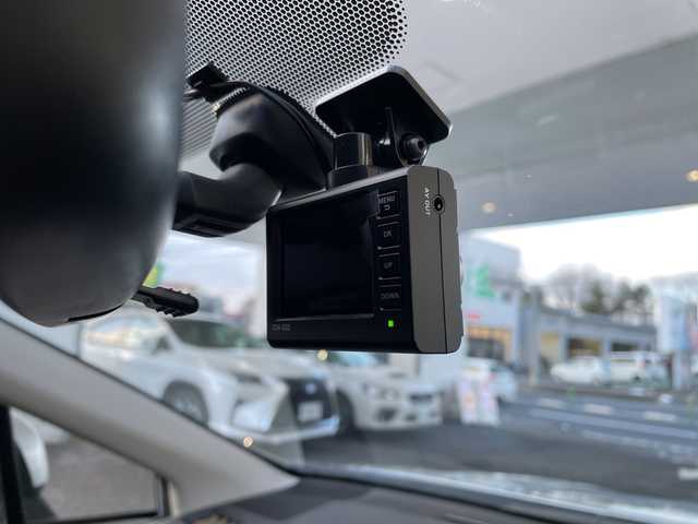 スバル インプレッサ ＸＶ ハイブリッド 2．0i－L アイサイト 山形県 2013(平25)年 5.9万km アイスシルバーメタリック ・社外SDナビ CD DVD フルセグ BT/・バックカメラ/・レーダークルーズコントロール/・AC１００V電源/・未使用スタッドレス＋アルミ車載