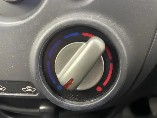 日産 ノート X 富山県 2018(平30)年 5万km スーパーブラック 純正ナビ【MM318D-W】/（BT/TV/CD/DVD/AM/FM）/フルセグTV/アラウンドビューモニター/衝突被害軽減ブレーキ/コーナーセンサー/レーンキープアシスト/オートマチックライト/LEDヘッドライト/横滑り防止装置/デジタルインナーミラー/ドライブレコーダー前/ETC/純正フロアマット/ドアバイザー/ウィンカーミラー/プッシュスタート/スマートキー×２/取扱説明書