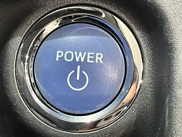 トヨタ アクア S スタイルブラック 愛知県 2017(平29)年 8.7万km ブラックマイカ 純正ナビ【NSZT-W66T】/プリクラッシュセーフティ/レーンキープアシスト/先行車発進告知/ドライブレコーダー/ビルトインＥＴＣ/オートハイビーム/ＣＤ／ＤＶＤ/Ｂｌｕｅｔｏｏｔｈ/ＩＳＯＦＩＸ　/プッシュスタート　/バックカメラ/ＬＥＤヘッドライト/フロアマット/電動格納ミラー