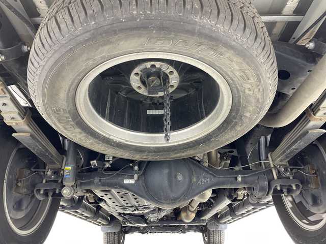 トヨタ ハイラックス 神奈川県 2023(令5)年 3.7万km 白 純正8インチナビ/全周囲カメラ/LEDライト/ETC/追従クルーズコントローラ/スマートキー/スペアキー/純正18インチAW/ターボ/純正フロアマット/ハーフレザーシート/アイドリングストップ/シートリフター/プッシュスタート/フォグランプ/オートライト/ウィンカーミラー/電動格納ミラー/カーテンエアバック/パーキングアシスト/衝突軽減システム/レーンアシスト/盗難防止装置/横滑り防止装置/車線逸脱警報/取扱説明書/保証書