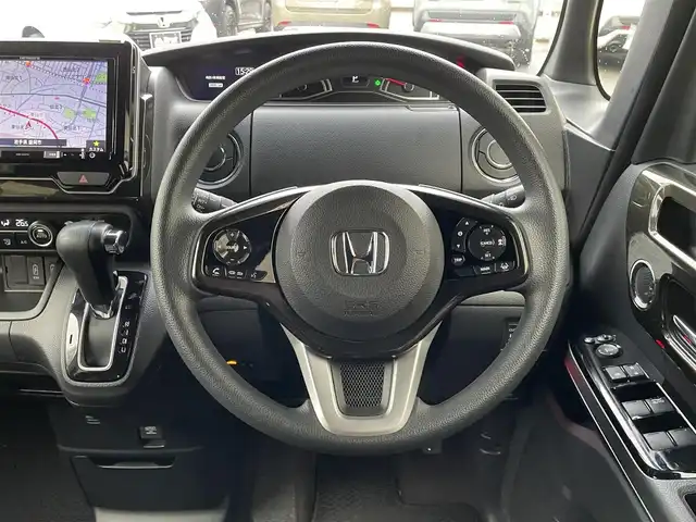 ホンダ Ｎ ＢＯＸ カスタム G L ホンダセンシング 岩手県 2019(平31)年 5.5万km プラチナホワイトパール 社外メモリーナビ/（フルセグTV/CD/DVD/Bluetooth）/バックカメラ/レーダークルーズコントロール/ステアリングリモコン/フォグライト /片側パワースライドドア /ビルドインETC/衝突軽減ブレーキ/LEDヘッドライト/レーンキープアシスト