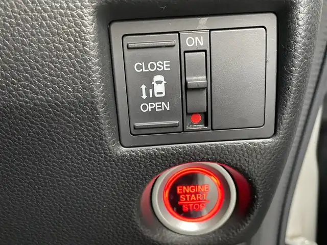 ホンダ Ｎ ＢＯＸ カスタム G L ホンダセンシング 岩手県 2019(平31)年 5.5万km プラチナホワイトパール 社外メモリーナビ/（フルセグTV/CD/DVD/Bluetooth）/バックカメラ/レーダークルーズコントロール/ステアリングリモコン/フォグライト /片側パワースライドドア /ビルドインETC/衝突軽減ブレーキ/LEDヘッドライト/レーンキープアシスト