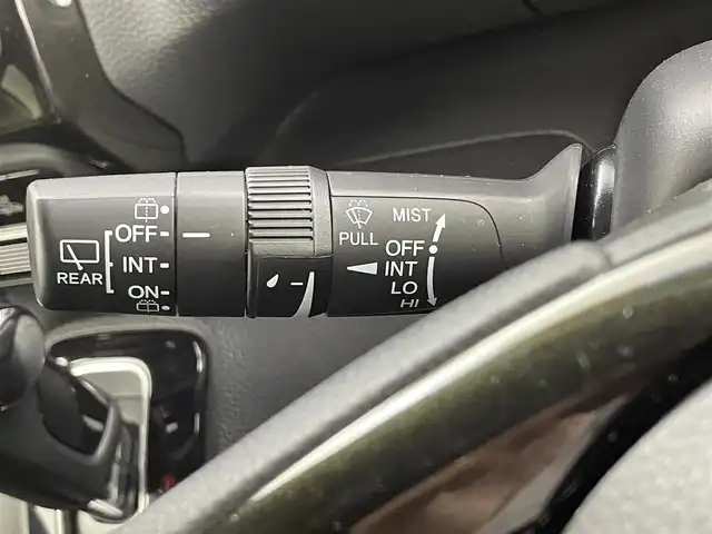 ホンダ Ｎ ＢＯＸ カスタム G L ホンダセンシング 福井県 2019(平31)年 5.5万km プラチナホワイトパール 社外メモリーナビ/（フルセグTV/CD/DVD/Bluetooth）/バックカメラ/レーダークルーズコントロール/ステアリングリモコン/フォグライト /片側パワースライドドア /ビルドインETC/衝突軽減ブレーキ/LEDヘッドライト/レーンキープアシスト