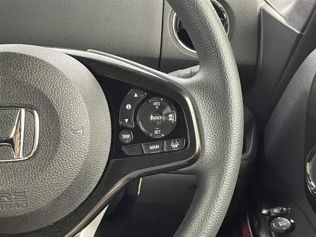 ホンダ Ｎ ＢＯＸ カスタム G L ホンダセンシング 福井県 2019(平31)年 5.5万km プラチナホワイトパール 社外メモリーナビ/（フルセグTV/CD/DVD/Bluetooth）/バックカメラ/レーダークルーズコントロール/ステアリングリモコン/フォグライト /片側パワースライドドア /ビルドインETC/衝突軽減ブレーキ/LEDヘッドライト/レーンキープアシスト