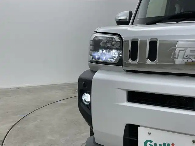 ダイハツ タフト G 岡山県 2020(令2)年 3.2万km シャイニングホワイトパール 純正SDナビ【NMZK-W70D】/AM/FM/CD/DVD/Bluetooth/フルセグ/ガラスルーフ/パノラマモニター/アダプティブクルーズコントロール/スマートアシスト/衝突被害軽減ブレーキ/横滑り防止装置/アイドリングストップ/シートヒーター/純正エンジンスターター/オートライト/LEDヘッドライト/オートハイビームォグランプ/スマートキー/プッシュスタート/純正フロアマット